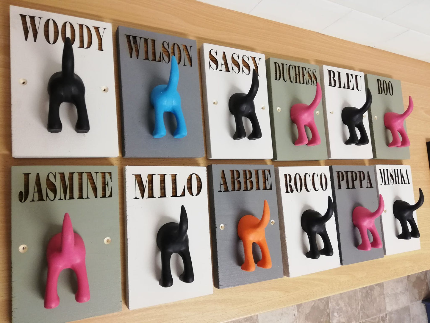 Single personalised engraved dog lead hook